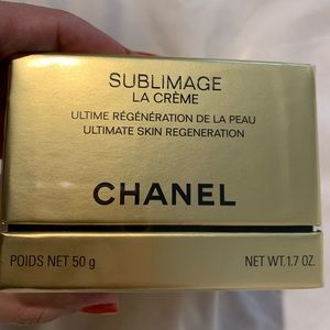 Luxury Moisturizer for normal to dry skin